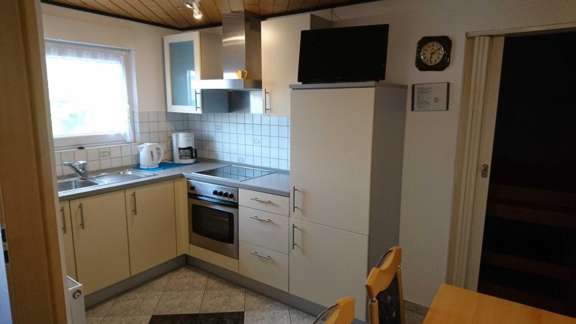 Kaefer Apartment *